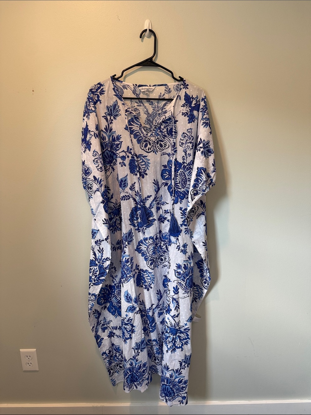 The Company Store White and Blue Floral Maxi Caftan